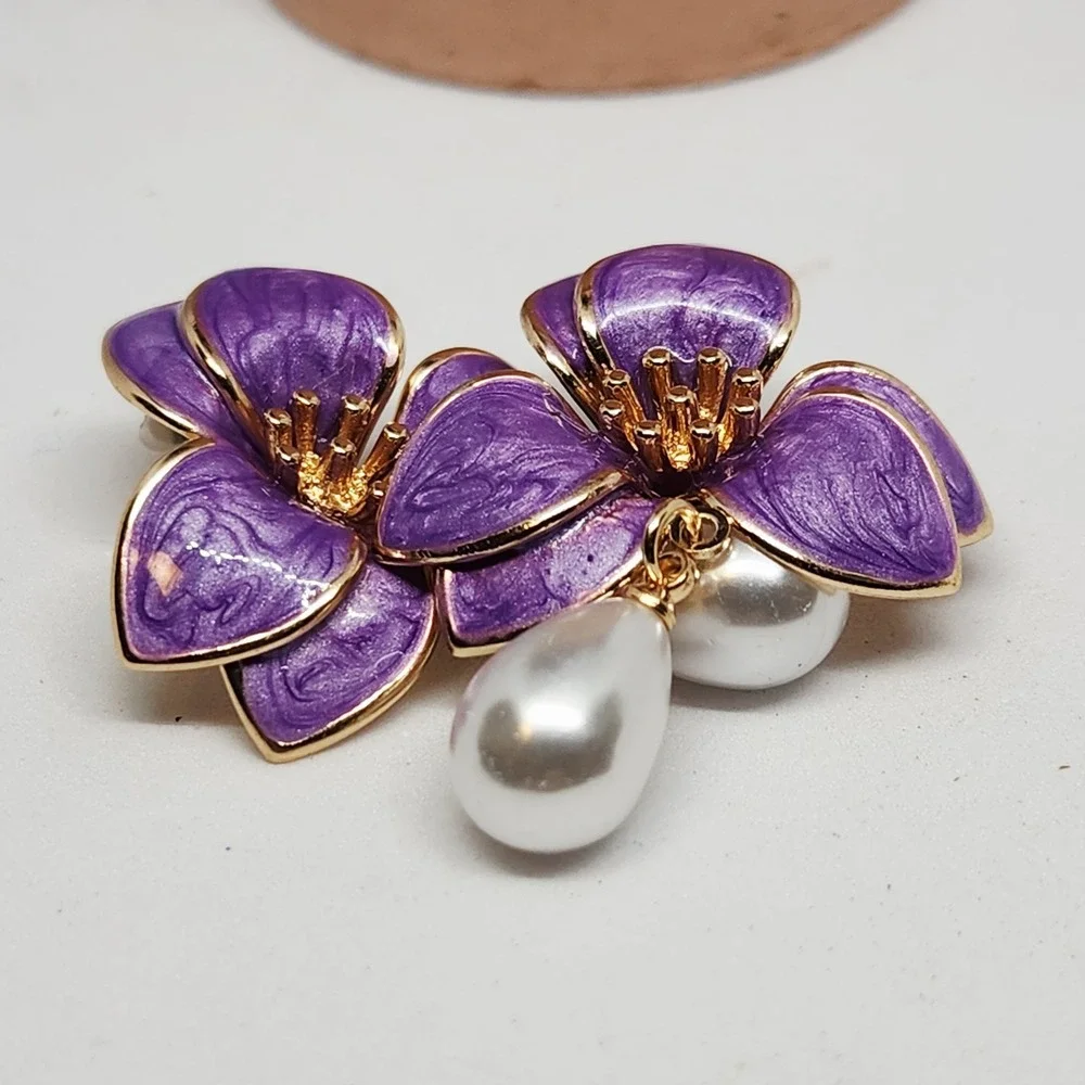 Purple Enamel‎ Flower Drop Earrings Gold Tone Faux Pearl Teardrop Floral Dangle